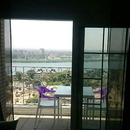 Luxury Nile Maadi Cairo Apartment Buitenkant foto